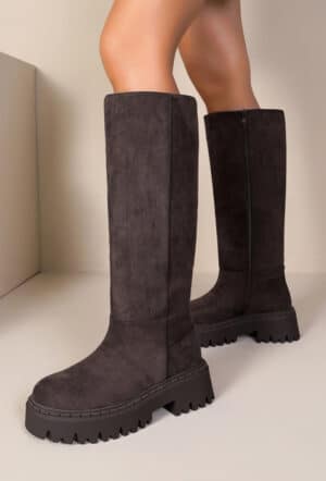 Bottes tendance marron foncé en suédine avec semelle compensée, crantée et fermeture éclair | Lila & Zoé